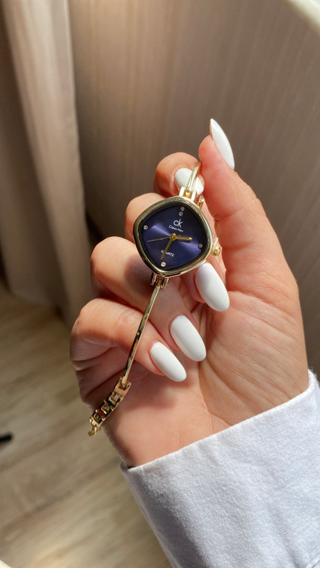 ساعت لوزی فینگیلی